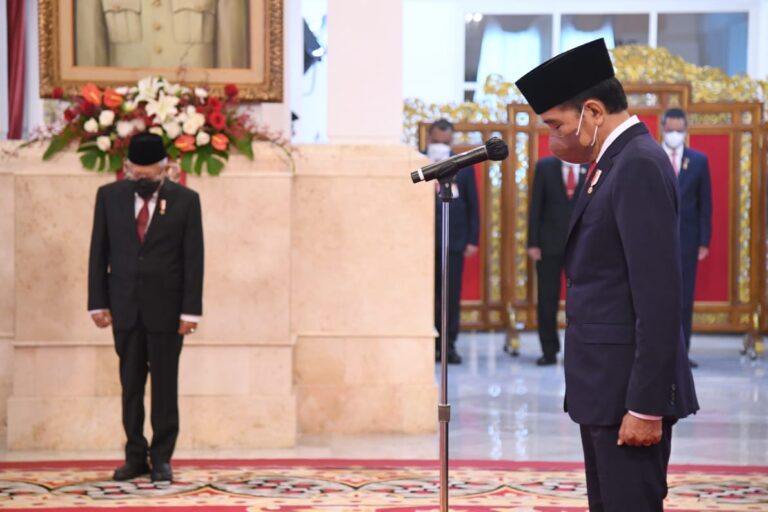 [foto] Presiden Jokowi Anugerahkan Tanda Kehormatan Bagi 127 Tokoh